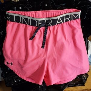 Girls under Armour shorts